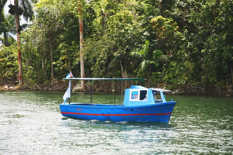Lago del Hanabanilla cuba